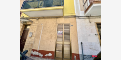 immagine-Bivani al Piano Terra in Zona Centralissima della Borgata Via Enna, 14, 96011 Augusta SR, Italia | Augusta-borgata - Appartamento